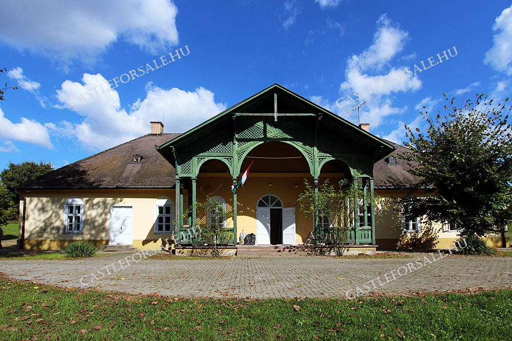 Castles and investment opportunities in Hungary for sale